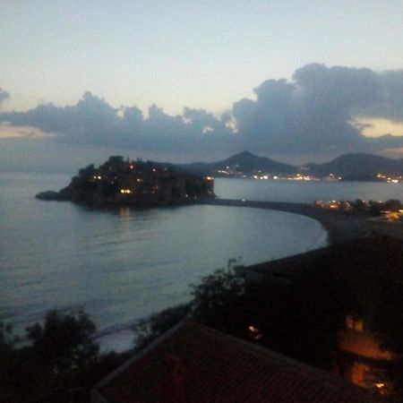 Ana Apartmani Sveti Stefan Exterior foto